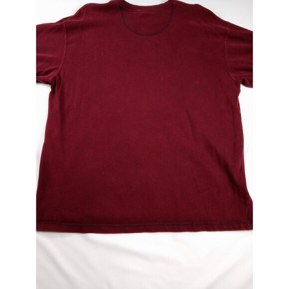 Men's Columbia Long Sleeve Burgundy Shirt Size XL Spot On Front - Picture 2 of 9